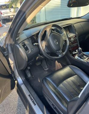 2016 INFINITI QX50 Base