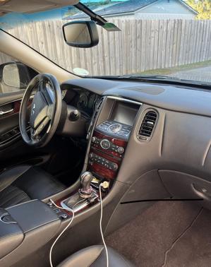 2016 INFINITI QX50 Base