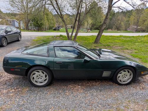 Green 1994 Chevrolet Corvette Base