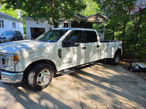 White 2022 Ford F-350 XL
