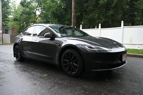 Gray 2024 Tesla Model 3 Long Range