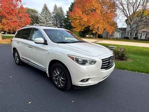 White 2015 INFINITI QX60 Base