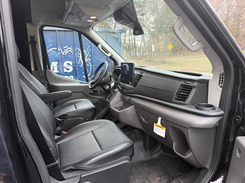 2024 Ford Transit-250 Base