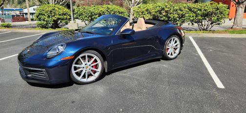Blue 2020 Porsche 911 911 Carrera 4S