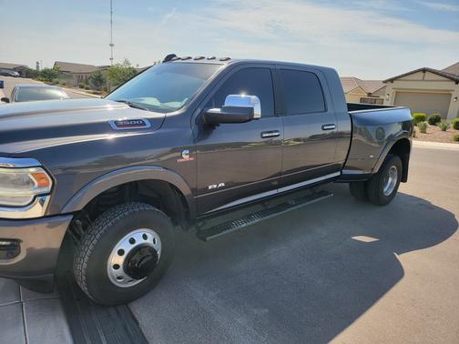2020 RAM 3500 Laramie