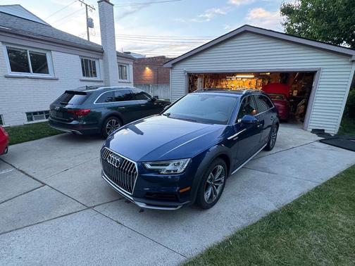 Blue 2017 Audi A4 allroad 2.0T Premium