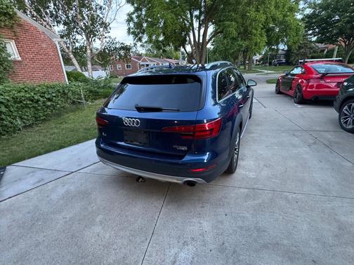 Blue 2017 Audi A4 allroad 2.0T Premium
