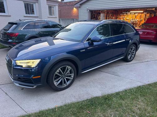 Blue 2017 Audi A4 allroad 2.0T Premium