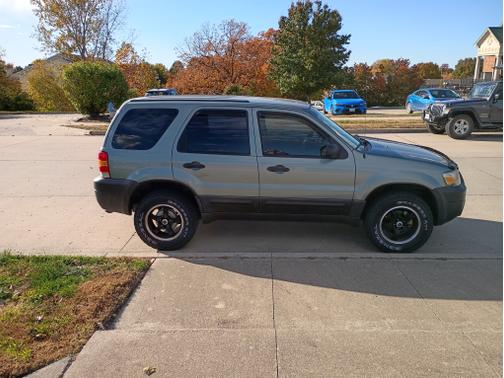 2007 Ford Escape XLS