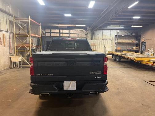 2022 Chevrolet Silverado 1500 High Country