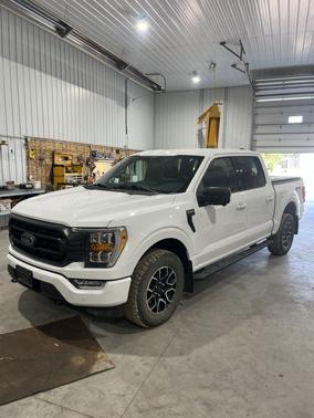 White 2021 Ford F-150 XLT