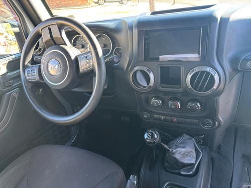 2013 Jeep Wrangler Sport