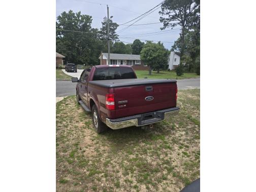 2005 Ford F-150 Lariat SuperCrew