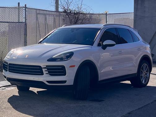 White 2019 Porsche Cayenne Cayenne S