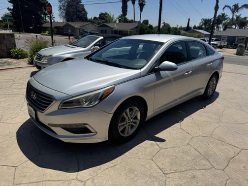 2015 Hyundai SONATA SE