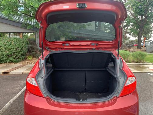Red 2017 Hyundai Accent SE