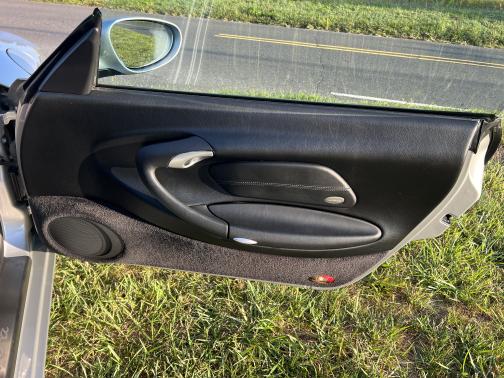 2000 Porsche 911 Carrera
