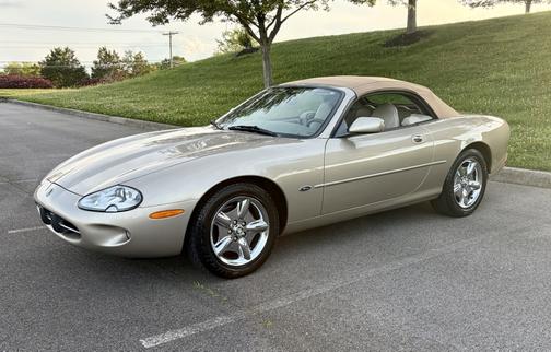 Beige 1999 Jaguar XK8 Base