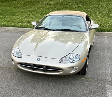 Beige 1999 Jaguar XK8 Base