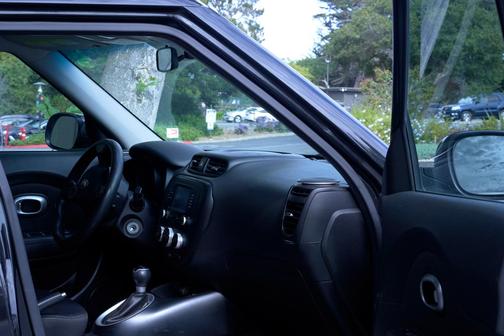 Black 2019 Kia Soul Base
