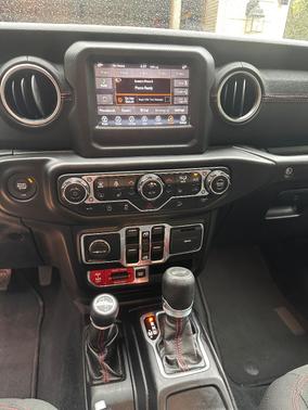 Gray 2020 Jeep Wrangler Unlimited Rubicon