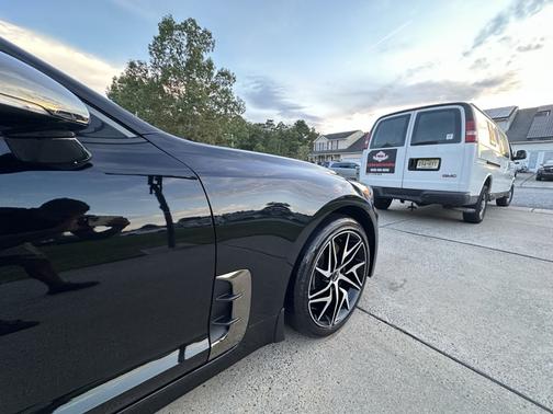 2023 Kia Stinger GT-Line