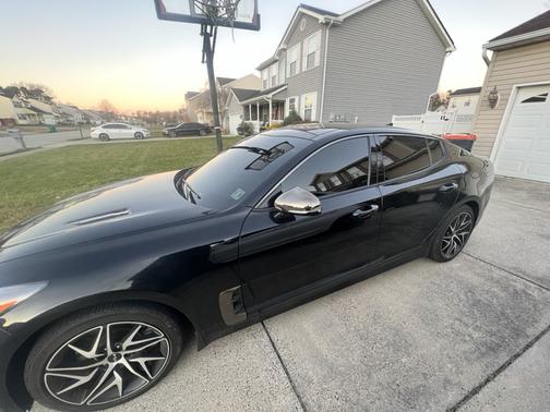 2023 Kia Stinger GT-Line