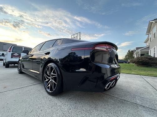 2023 Kia Stinger GT-Line