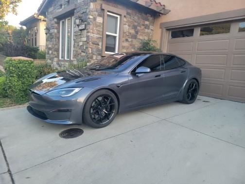 Gray 2022 Tesla Model S Plaid