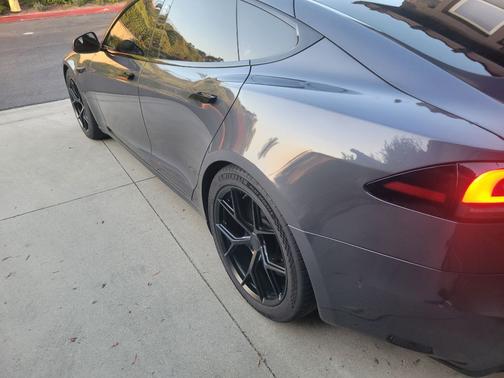 Gray 2022 Tesla Model S Plaid