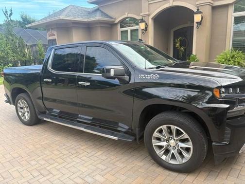 Black 2020 Chevrolet Silverado 1500 High Country