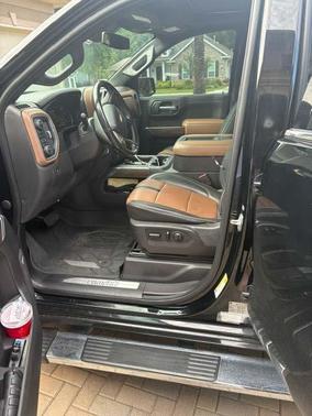 Black 2020 Chevrolet Silverado 1500 High Country