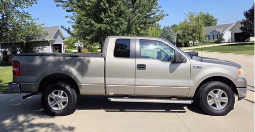 2005 Ford F-150 XLT