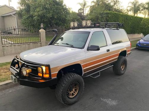 1999 Chevrolet Tahoe Base