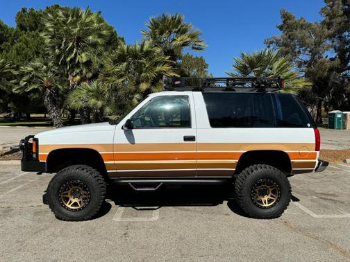1999 Chevrolet Tahoe Base