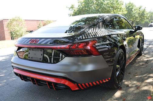 2023 Audi RS e-tron GT Base