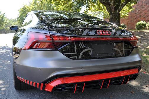 2023 Audi RS e-tron GT Base