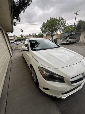 2017 Mercedes-Benz CLA 250 Base