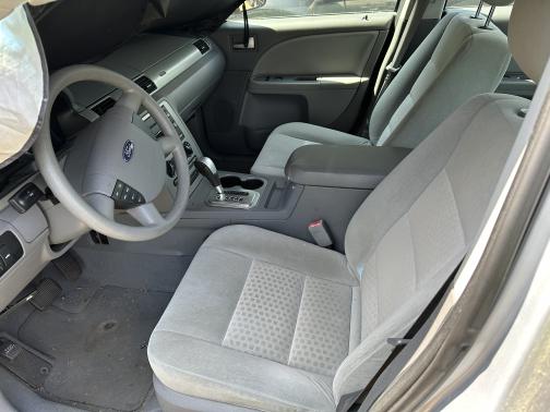 2005 Ford Five Hundred SE