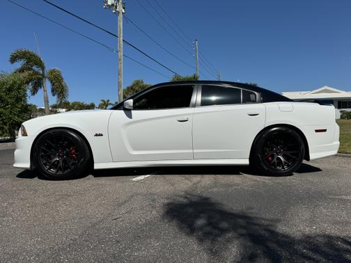 2013 Dodge Charger SRT8