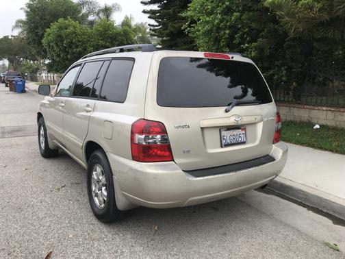 2005 Toyota Highlander Base