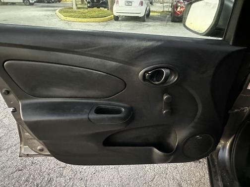 2016 Nissan Versa 1.6 S