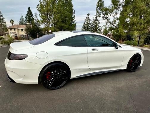 White 2017 Mercedes-Benz AMG S 63 4MATIC