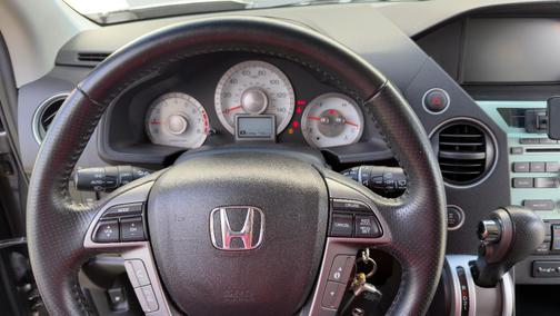 Gray 2011 Honda Pilot EX-L
