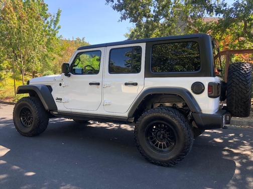 White 2021 Jeep Wrangler Unlimited Sport Altitude