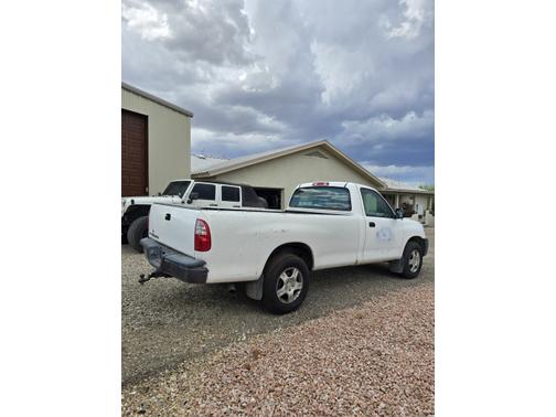 2006 Toyota Tundra Base