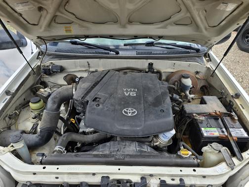 2006 Toyota Tundra Base