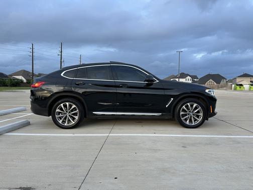 2019 BMW X4 xDrive30i