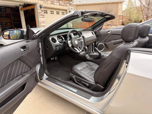 Silver 2013 Ford Mustang V6 Premium