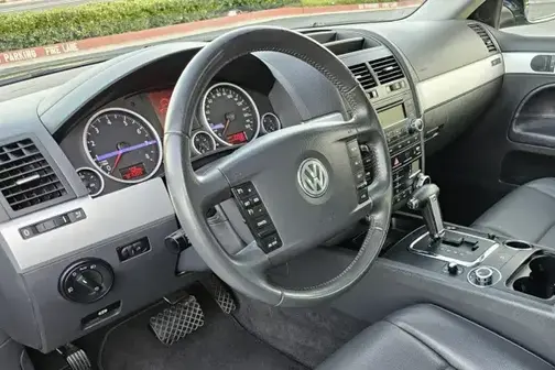 Black 2009 Volkswagen Touareg 2 VR6